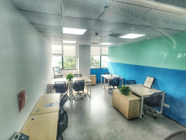 宝山区广告牌户外广告发布高性价比的选择